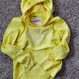Hollister Womens yellow Hoodie SZ M